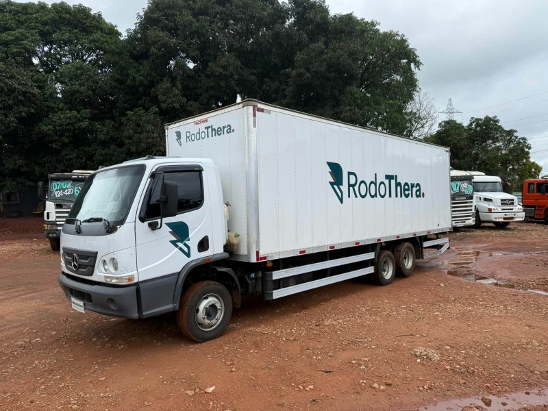 Mercedes-Benz Accelo