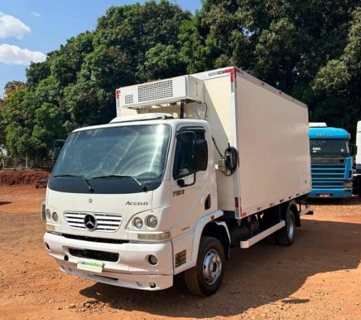 Mercedes-Benz Accelo