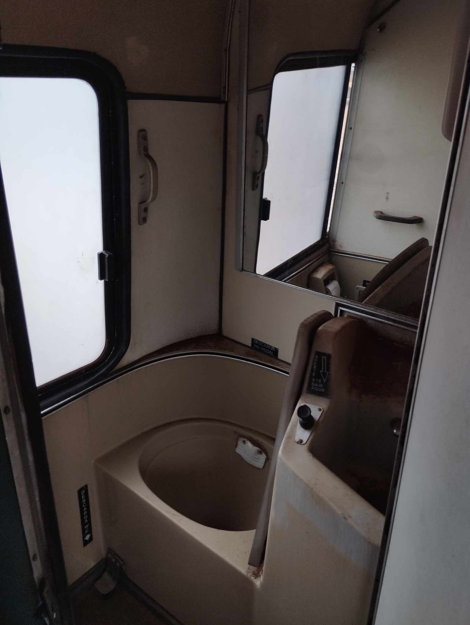 Mercedes-Benz Outros